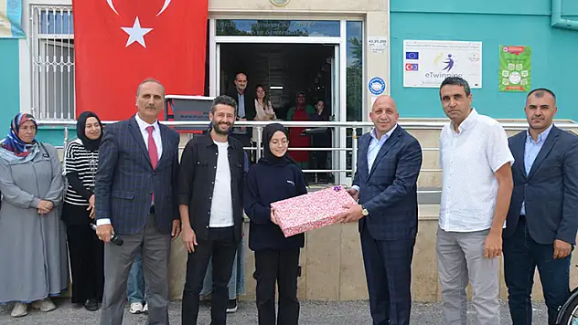 Celalettin Hakan Katırcı İmam Hatip Ortaokulunda LGS ödül töreni düzenlendi