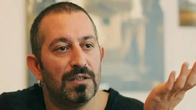 Cem Yılmaz ve Tarkan'dan teröre lanet!