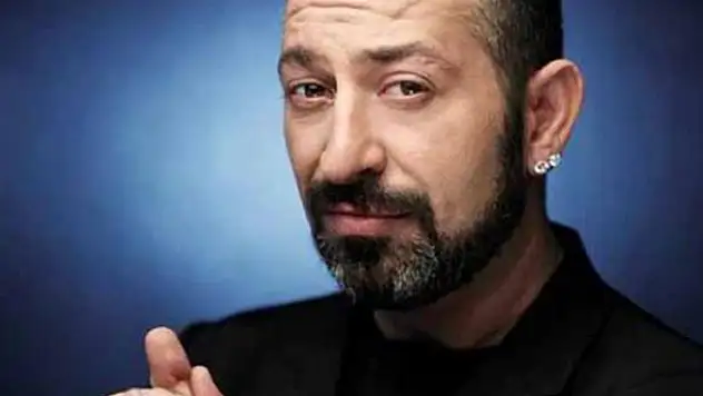 Cem Yılmaz yeni filminin ilk karesini paylaştı!