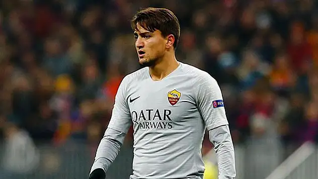 Cengiz Ünder 5 hafta forma giyemeyecek