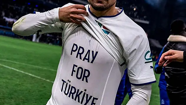 Cengiz Ünder: Türkiye için dua edin
