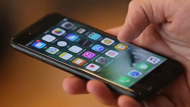Cep telefonu fiyatlarında rekor indirim