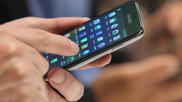 Cep telefonu taksit düzenlemesinden vazgeçildi