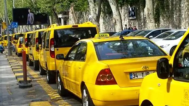 Çeşme'de yeni taksi plakaları için ihale yapılacak
