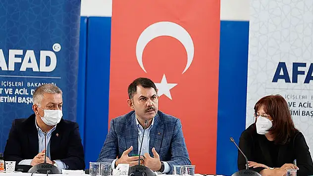 Çevre ve Şehircilik Bakanı Kurum: Antalya ve Muğla'da 2 bin 516 bağımsız birimin acil ağır hasarlı olduğunu tespit ettik