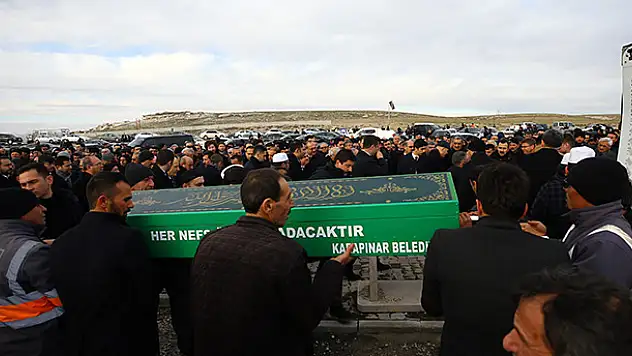 Çevre ve Şehircilik Bakanı Murat Kurum'un amcası Konya'da toprağa verildi