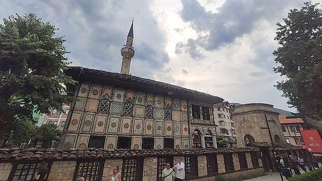 Çeyiz paralarıyla yapılan cami!