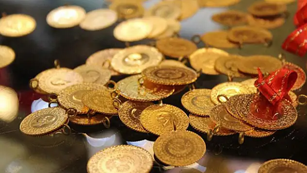 Çeyrek altın 200 liradan satılıyor