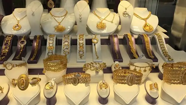 Çeyrek altının fiyatı 1 senede 220 TL arttı