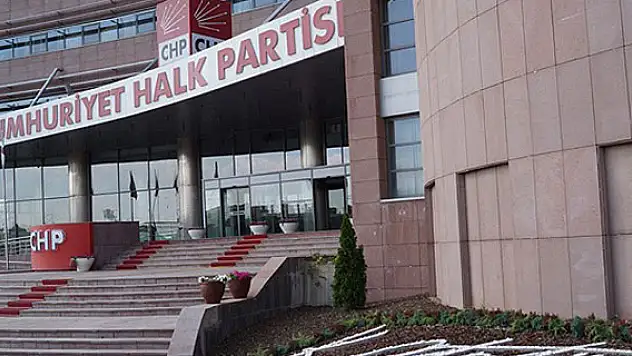 CHP'de adaylık başvuruları sona erdi