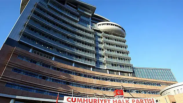 CHP Grup Başkanvekilliğine Özel, Altay ve Gök seçildi