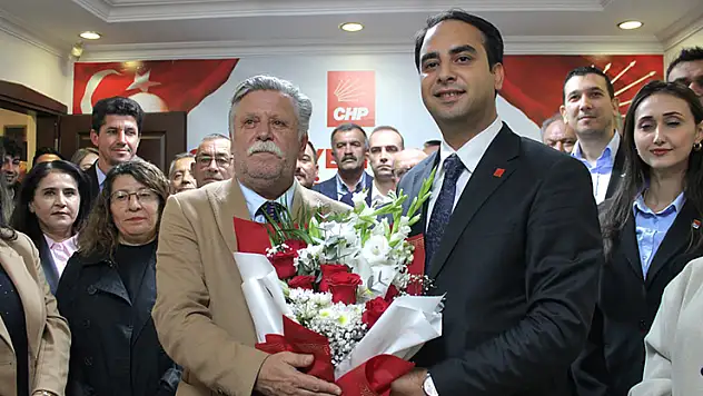 CHP Konya'da, Türktaş görevi Yaman'dan devraldı