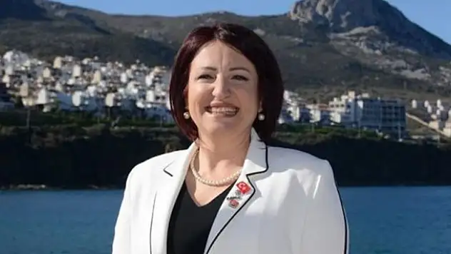 CHP'li Belediye başkanı kendini müdür olarak atadı