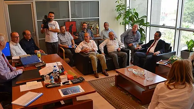 CHP'li Tezcan, Sökelilerle buluştu