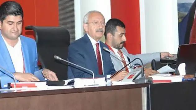 CHP'li vekillerden Kılıçdaroğlu'na tam destek