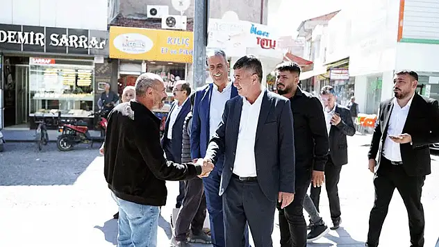 Çiftçi ve esnafla buluştular