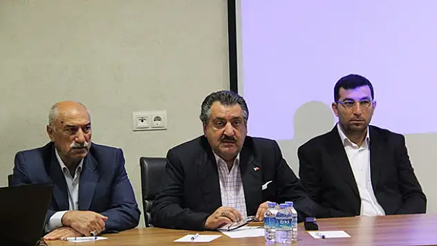 Cihanbeyli Belediye Meclisi'nden 'Barış Pınarı Harekatı'na destek