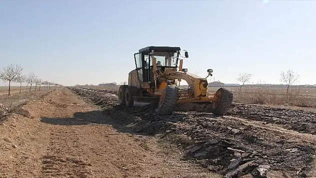 Cihanbeyli'de Asfaltlama Ve Alt Yapı Çalışmaları Başladı