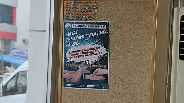 Cihanbeyli'de 'Askıda ekmek' uygulaması devam ediyor