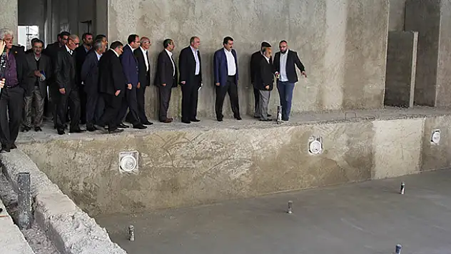 Cihanbeyli'de dev projeler hızla yükseliyor
