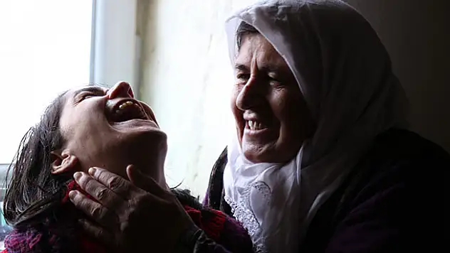 'Çilem değil cennetim' dediği engelli kızına gözü gibi bakıyor