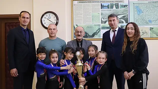 Cimnastikçilerden Bayındır'a ziyaret