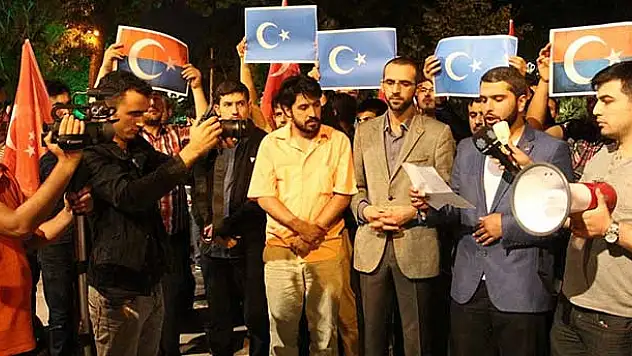 Çin'de Uygur Türklerine yönelik saldırılar