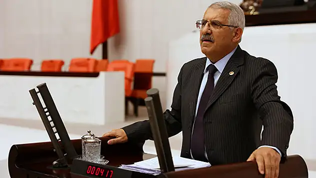 Çin hükümeti Doğu Türkistan'da oruç tutmayı yasakladı