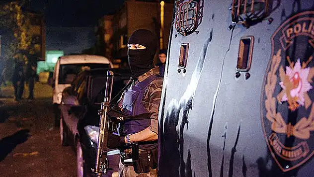 Cizre'de terör saldırısı: 1 polis şehit düştü