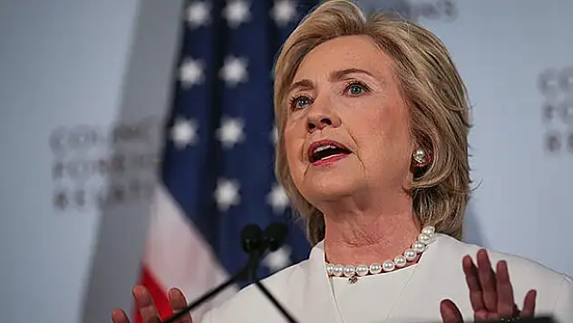 Clinton İran'a gözdağı verdi