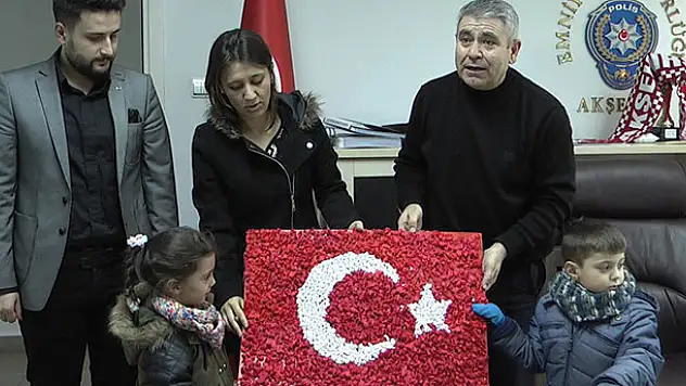 Çocuk Akademisinden emniyete moral ziyareti