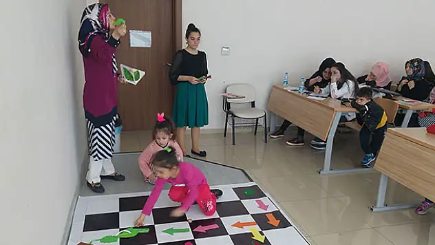 Çocuklar KTO Karatay Üniversitesi'nde Kodlama Yaptı