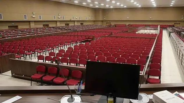 Çocuklara gerçeğe aykırı cinsel istismar raporu davasında istinaf başvuruları reddedildi