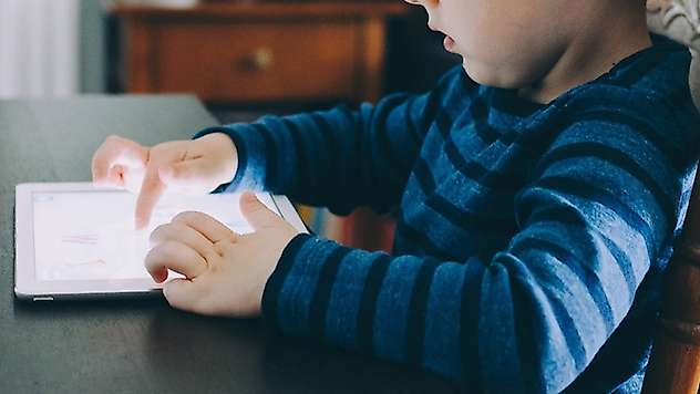 Çocuklarda sağlıklı ruhsal gelişim için ekran maruziyetine dikkat edilmeli
