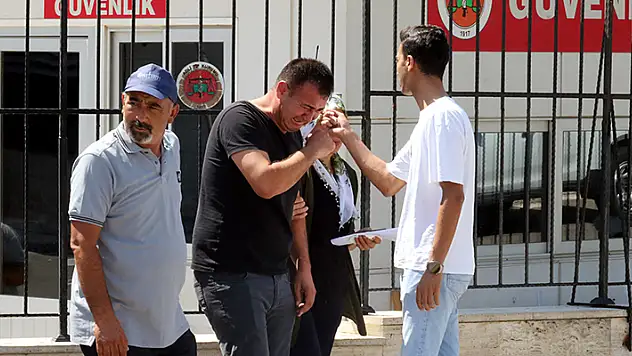 Çocukların oynadığı tüfek ateş aldı: 1 ölü, 1 yaralı 
