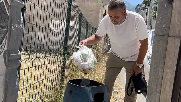 Çöpe atılan 1 kilo altın için ilçe seferber oldu