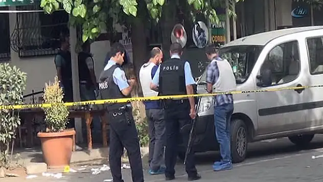 Çorbacıdaki polislere saldırı: 3 polis yaralandı, 1 sivil öldü