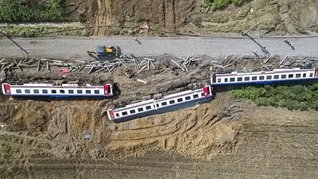 Çorlu'da 25 kişinin öldüğü tren kazası davasında yine karar çıkmadı
