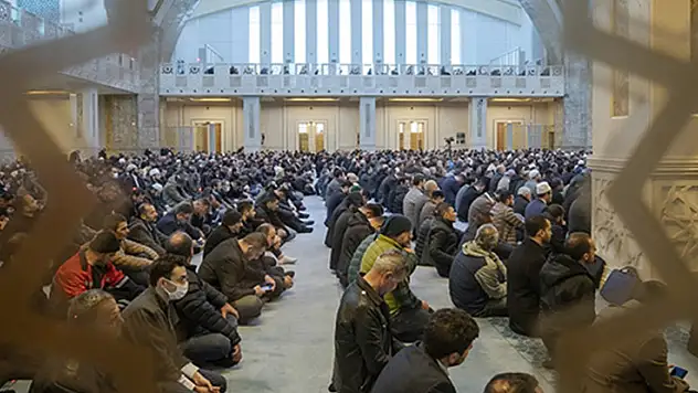 Cuma hutbesinde teröre karşı birlik çağrısı yapıldı
