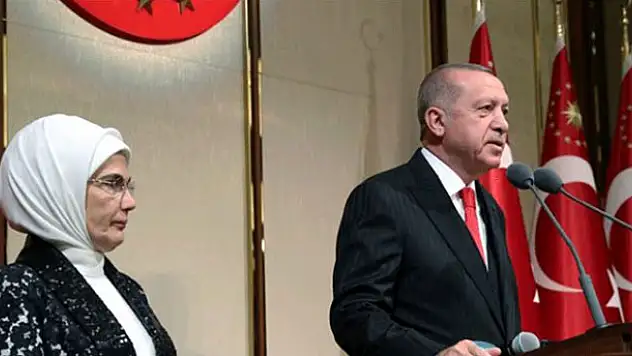 Cumhurbaşkanı Erdoğan, 29 Ekim resepsiyonunda 4 ayrı yere canlı bağlantı yaptı