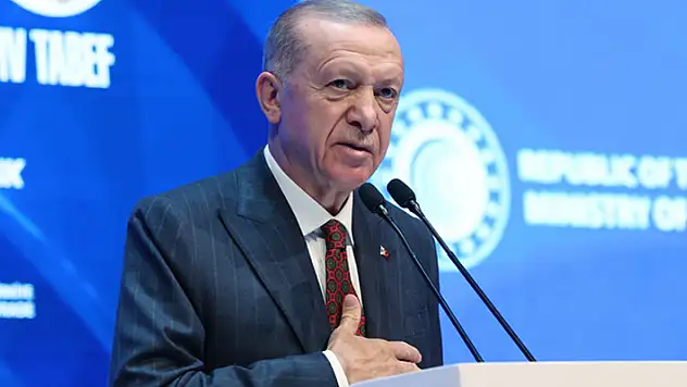 Cumhurbaşkanı Erdoğan, Azerbaycan'ın bağımsızlık gününü kutladı
