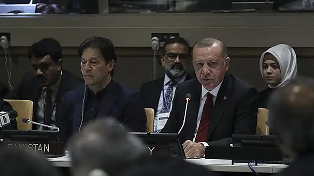 Cumhurbaşkanı Erdoğan: Barış dini İslam'ı terörle bir araya getirmek çok büyük iftiradır