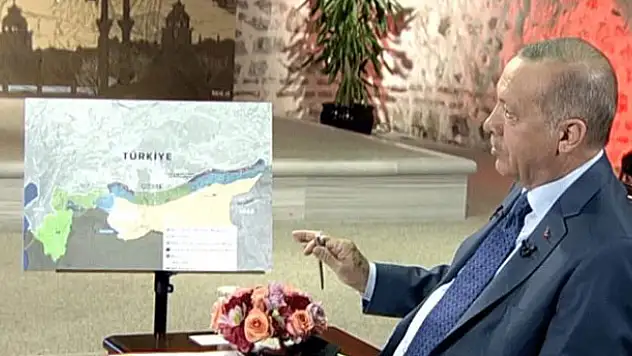 Cumhurbaşkanı Erdoğan, Barış Pınarı Harekatı isminin nereden geldiğini harita üzerinden anlattı