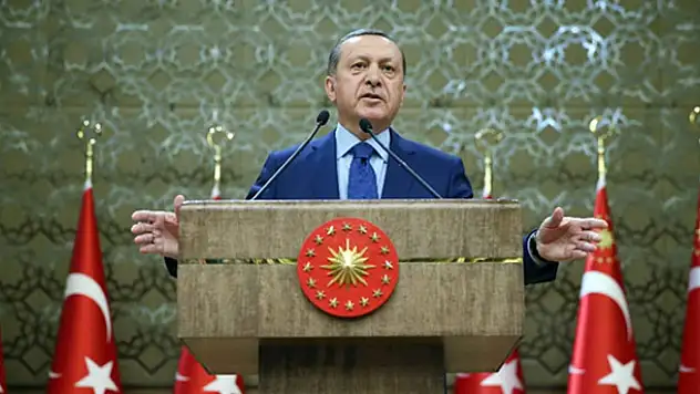 Cumhurbaşkanı Erdoğan, Beşiktaş'taki saldırıya ilişkin bilgi aldı