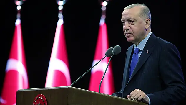 Cumhurbaşkanı Erdoğan: Bize demokrasi nasihati verenlerin tarihindeki utanç lekeleri ortaya dökülüyor