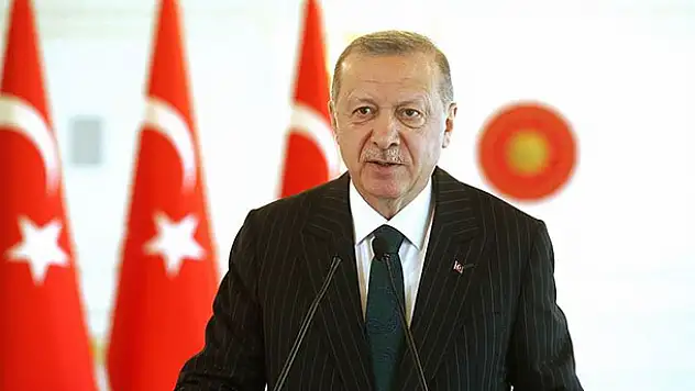Cumhurbaşkanı Erdoğan: Bu sene İslam düşmanlığı virüsü ile de mücadele etmek zorunda kaldık