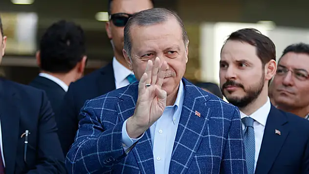 Cumhurbaşkanı Erdoğan'dan A Millilere Sürpriz Ziyaret