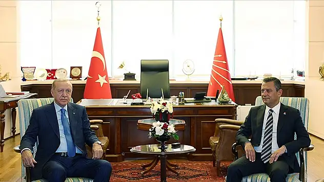 Cumhurbaşkanı Erdoğan'dan CHP lideri Özel'e iade-i ziyaret