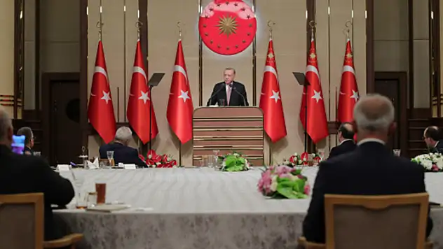 Cumhurbaşkanı Erdoğan'dan esnafa kredi müjdesi