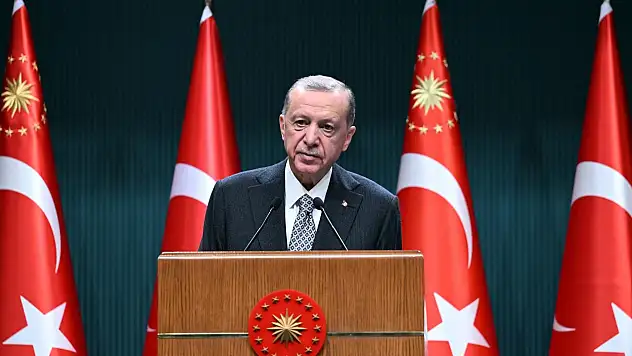 Cumhurbaşkanı Erdoğan'dan Nuri Sesigüzel için taziye mesajı